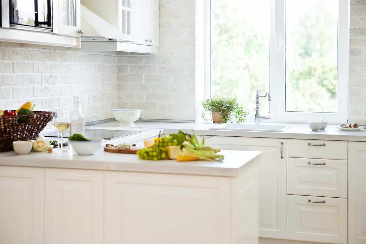 A clean, fresh, kitchen with no food our to help with ant control in Utah.
